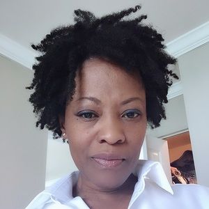 Meet your Posher, Sabrina